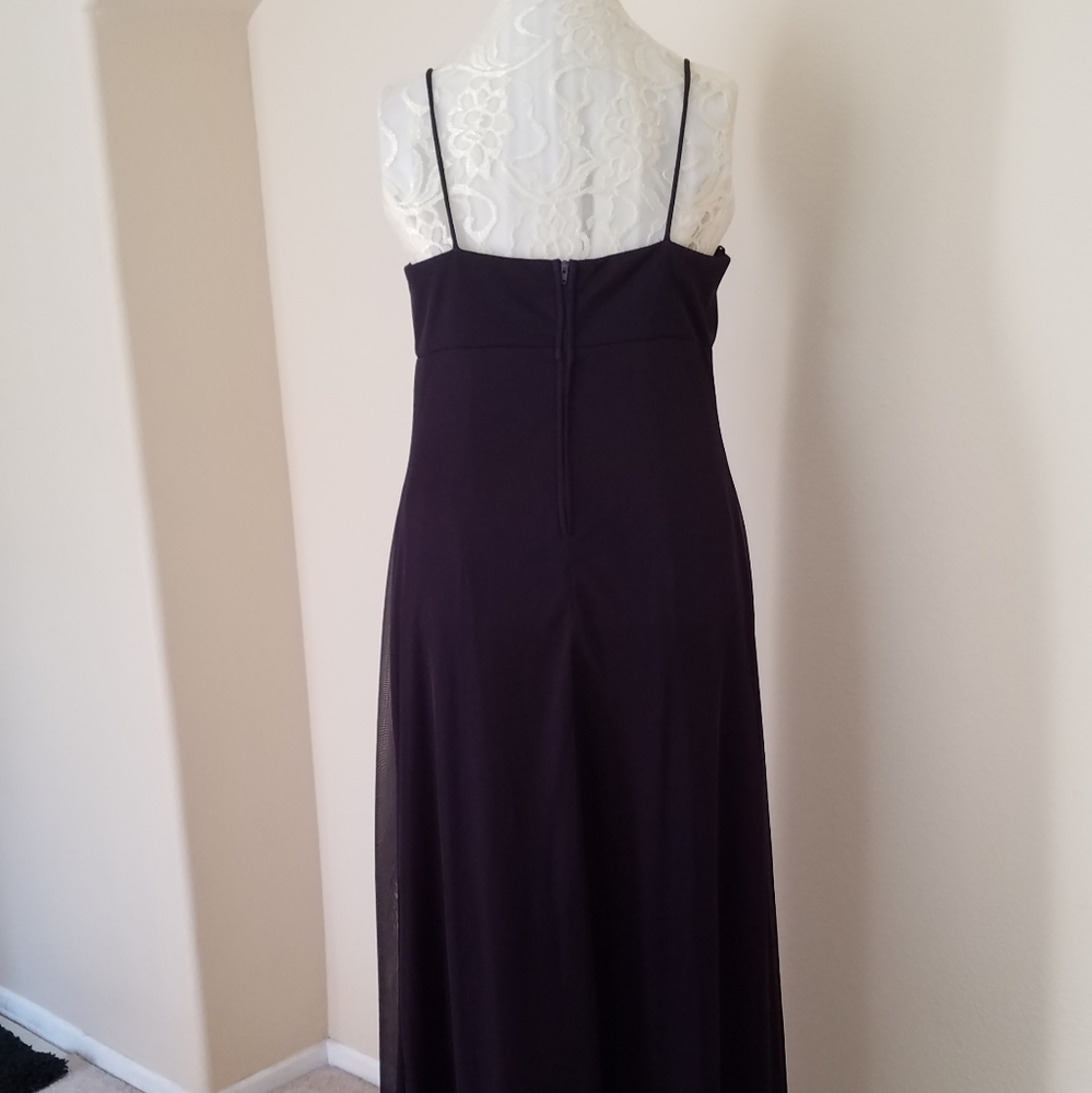 Dress - Picture 3 of 5